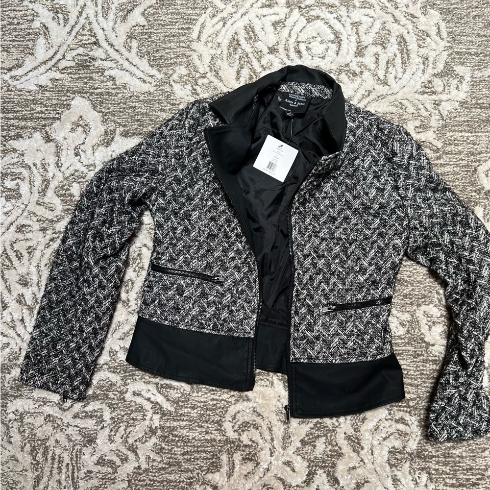 New jacket - Picture 2 of 3